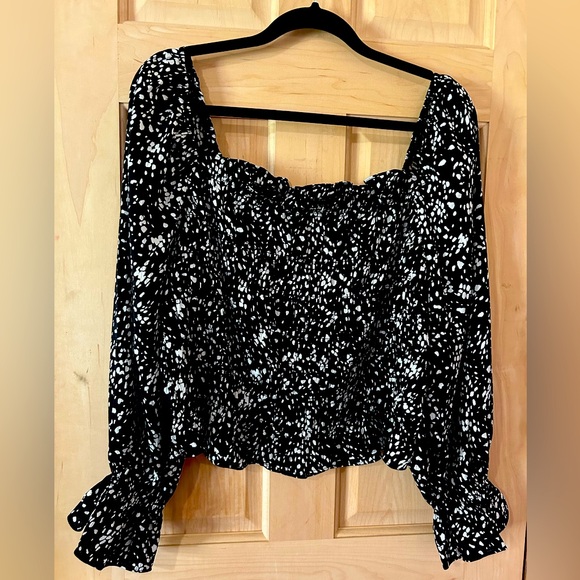 Off the shoulder top - Picture 1 of 2